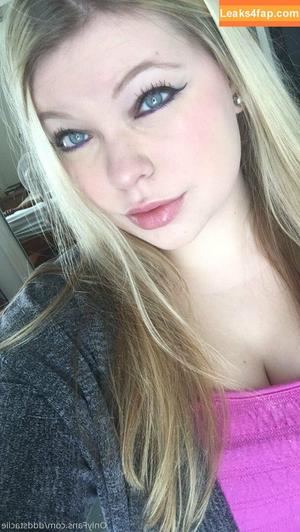 dddstaciie photo #0034