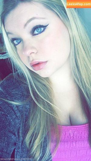 dddstaciie photo #0036