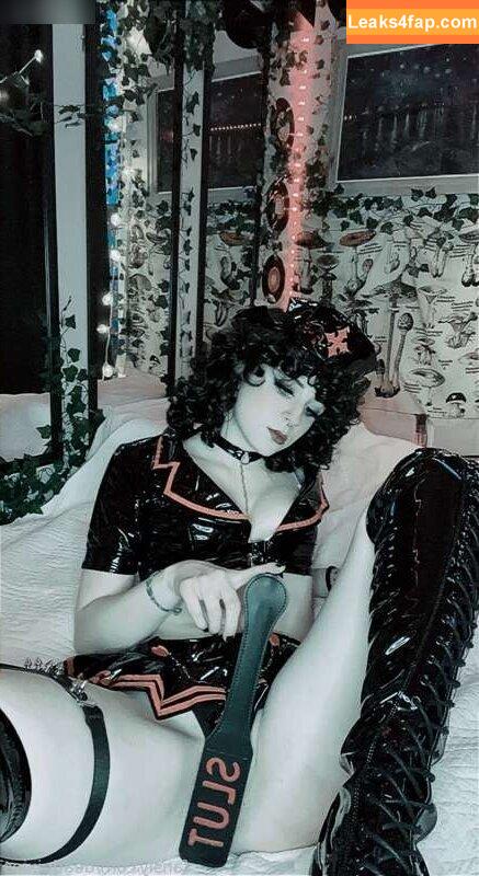 Deadpixieguts /  слитое фото фото #0030