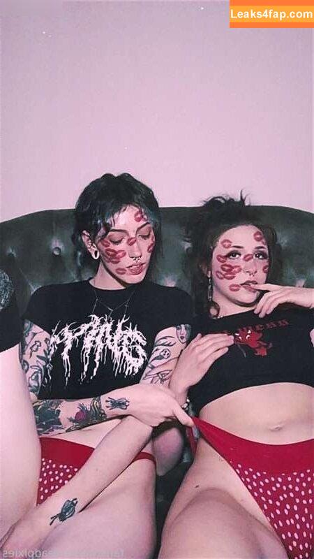Deadpixieguts /  leaked photo photo #0157