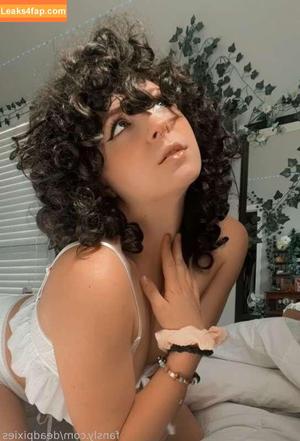 Deadpixieguts photo #0132