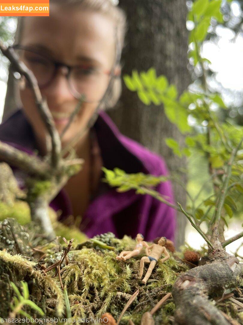 deargoddesssara / heydearsara leaked photo photo #0052