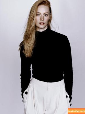 Deborah Ann Woll фото #0100