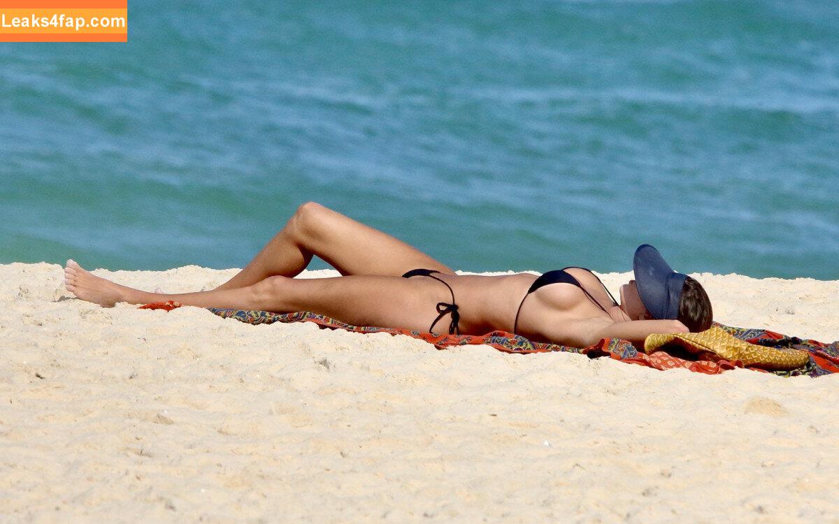 Deborah Secco / dedesecco leaked photo photo #0489