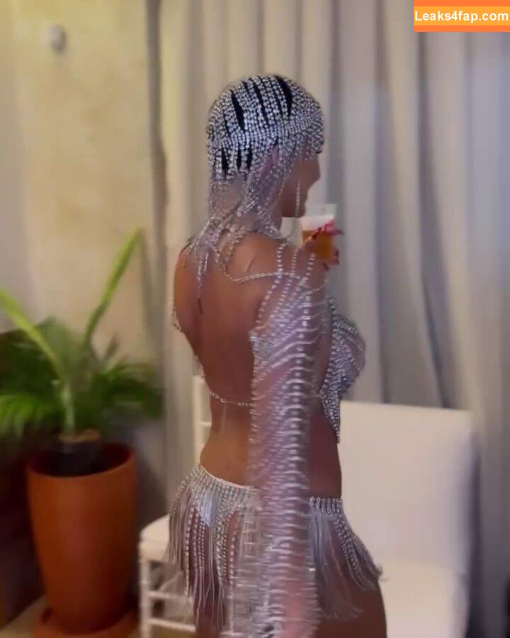 Deborah Secco / dedesecco leaked photo photo #0917