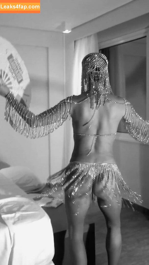 Deborah Secco / dedesecco leaked photo photo #0929