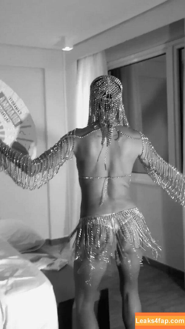 Deborah Secco / dedesecco leaked photo photo #0930