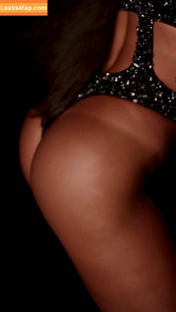 Deborah Secco / dedesecco leaked photo photo #0946