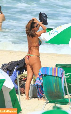 Deborah Secco photo #0168