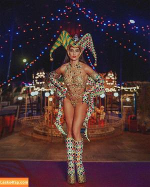 Deborah Secco photo #0348