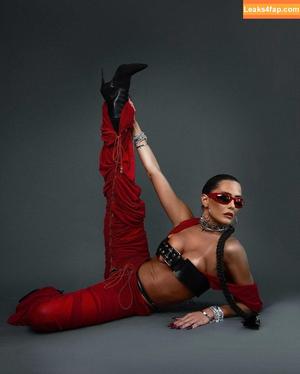 Deborah Secco photo #0422