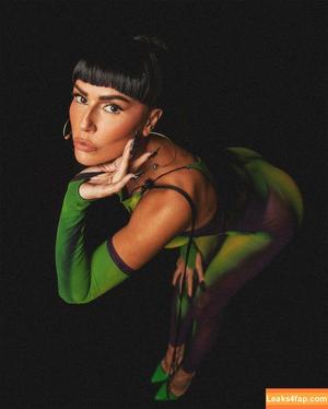 Deborah Secco photo #0431