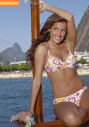 Deborah Secco photo #0579
