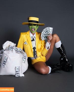 Deborah Secco photo #0598