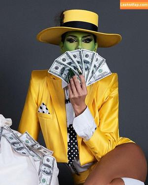 Deborah Secco photo #0600