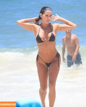 Deborah Secco photo #0670