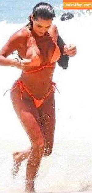 Deborah Secco photo #0687