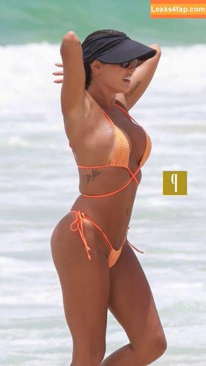 Deborah Secco photo #0835