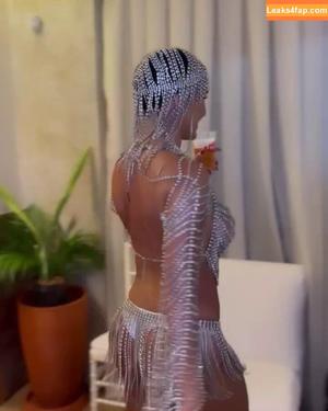 Deborah Secco photo #0917