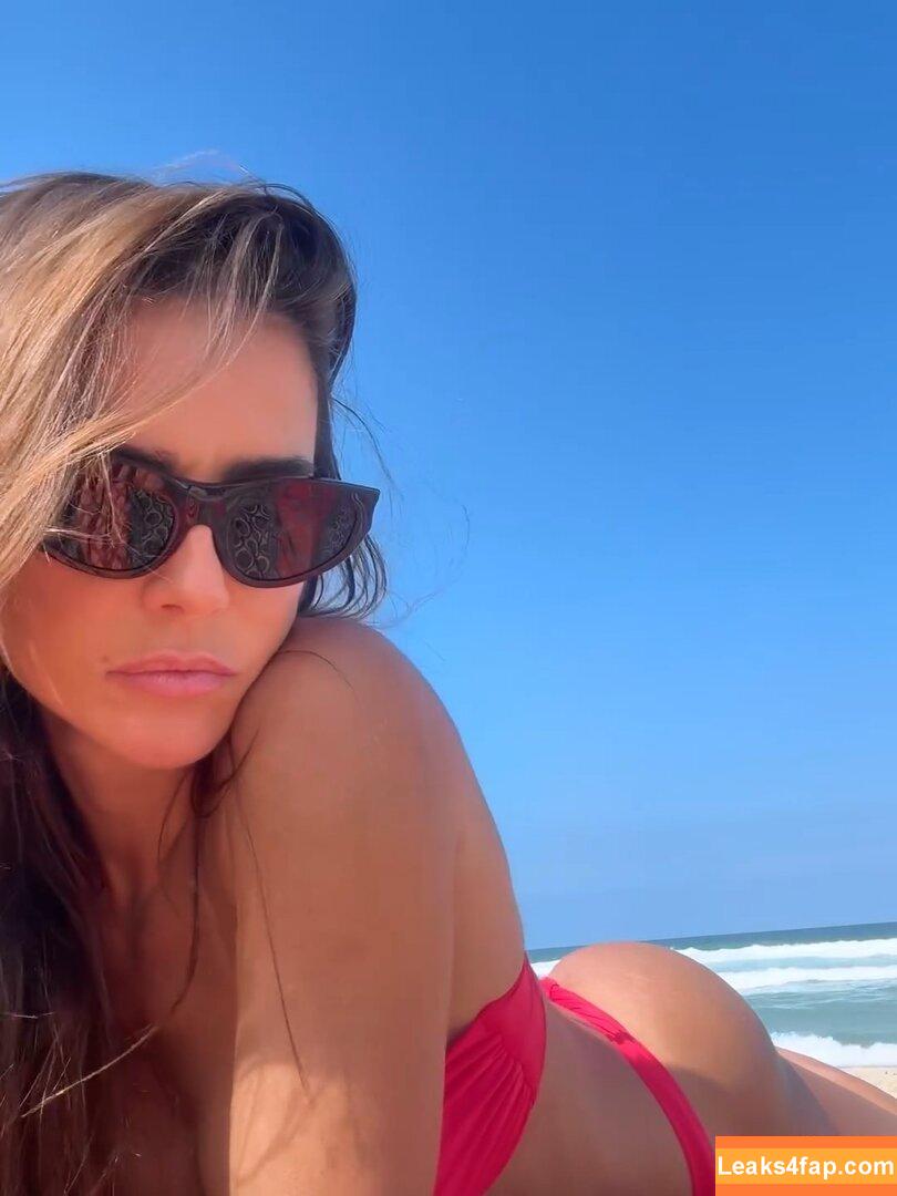 Deborah Secco / dedesecco слитое фото фото #1780