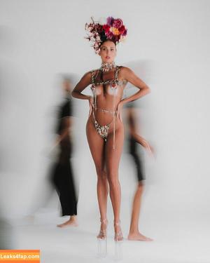 Deborah Secco photo #1015