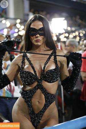 Deborah Secco photo #1059