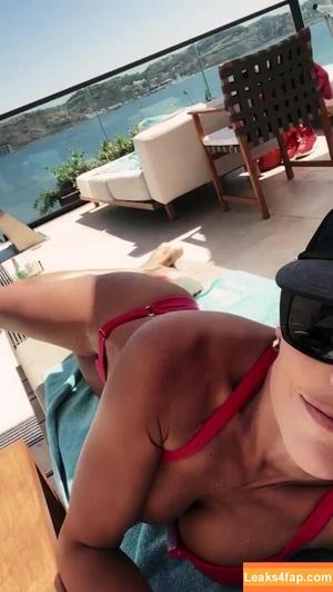 Deborah Secco photo #1126