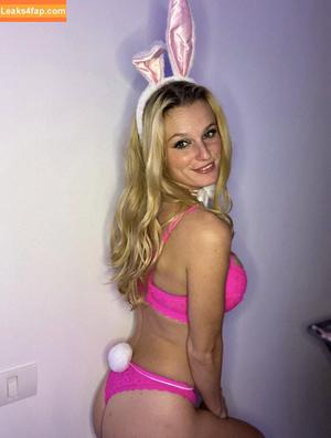 Deborahssecret photo #0013