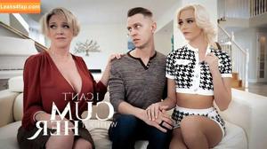 Dee Williams photo #0231