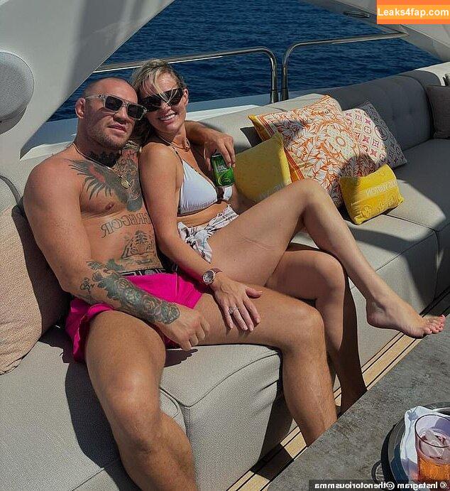 deedevlin /  leaked photo photo #0017