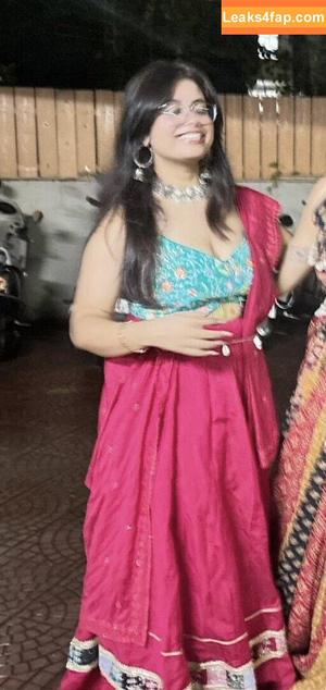Deepanshi photo #0001