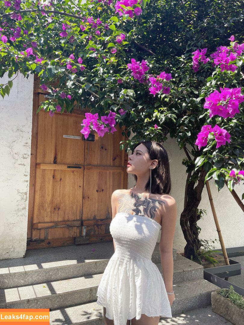 Deer_white / DeerWhite_ / deer_white_ / deerwhite слитое фото фото #0364