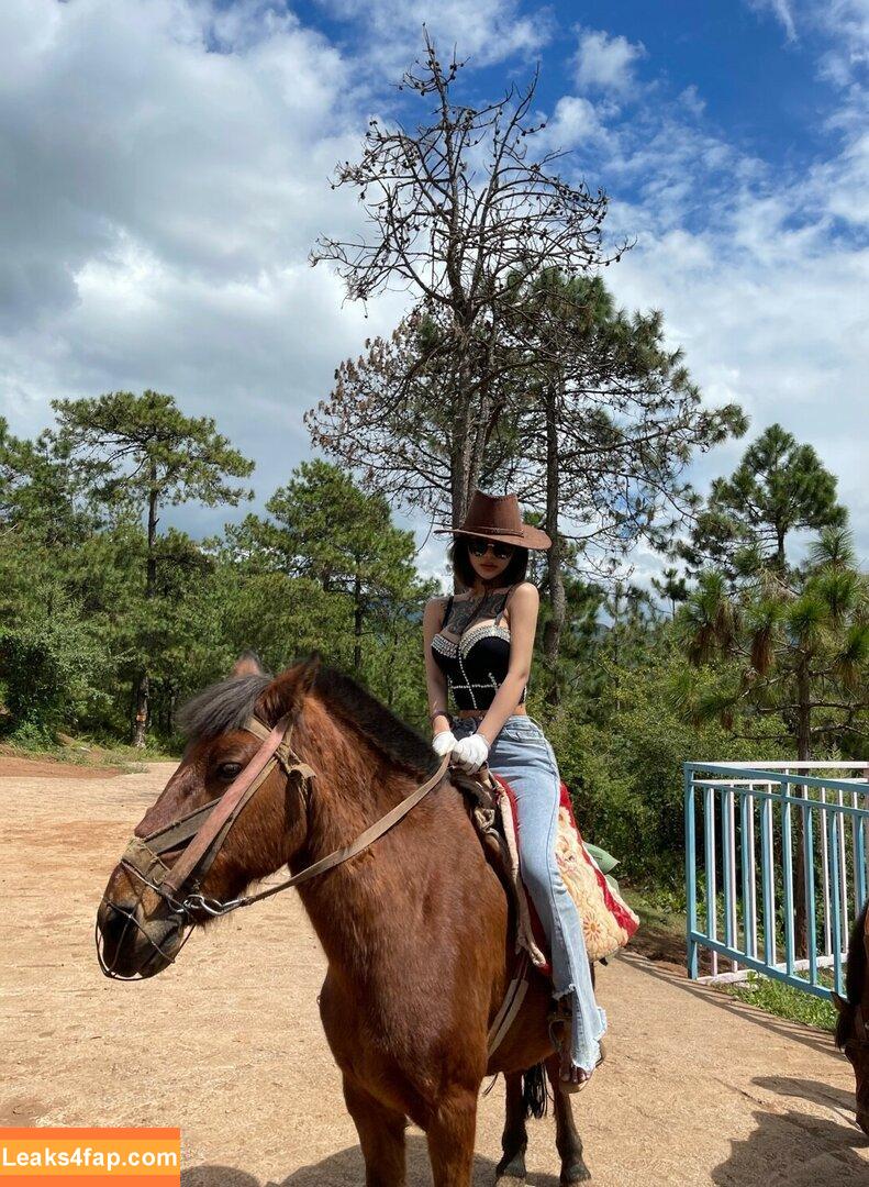 Deer_white / DeerWhite_ / deer_white_ / deerwhite слитое фото фото #0376