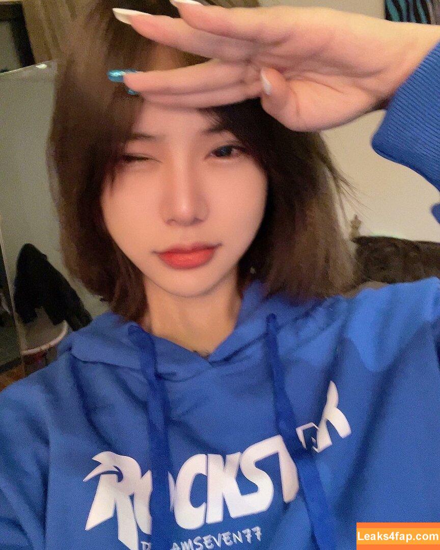 Deer_white / DeerWhite_ / deer_white_ / deerwhite слитое фото фото #0390