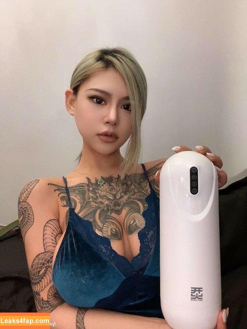 Deer_white / DeerWhite_ / deer_white_ / deerwhite leaked photo photo #0998