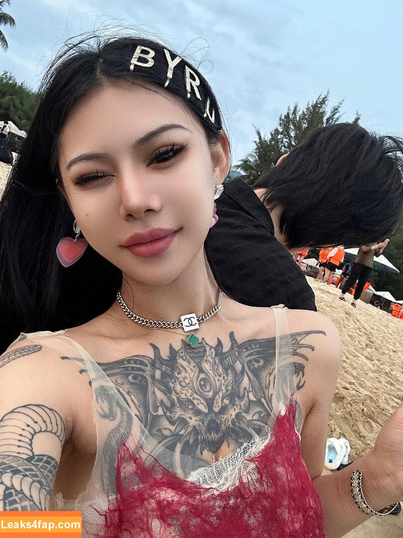 Deer_white / DeerWhite_ / deer_white_ / deerwhite leaked photo photo #1276