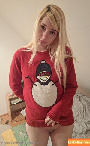 deerlola19 photo #0006