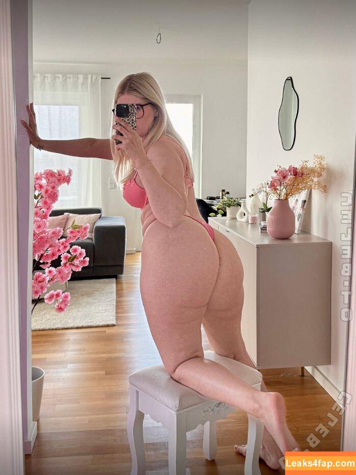 Deineemilia / Blondieemiliaa / deinkleineemilia leaked photo photo #0137