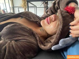 DElettraa photo #0055