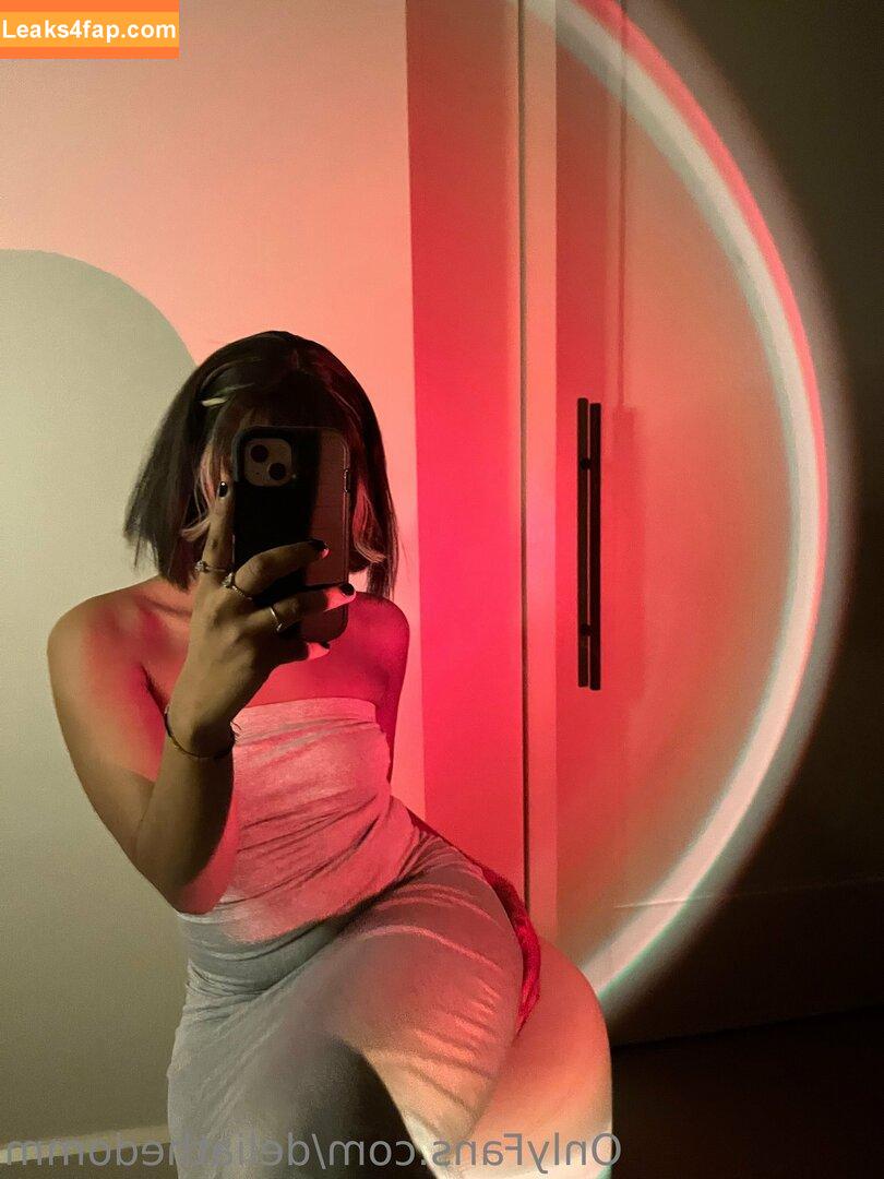 deliathedomm /  leaked photo photo #0008