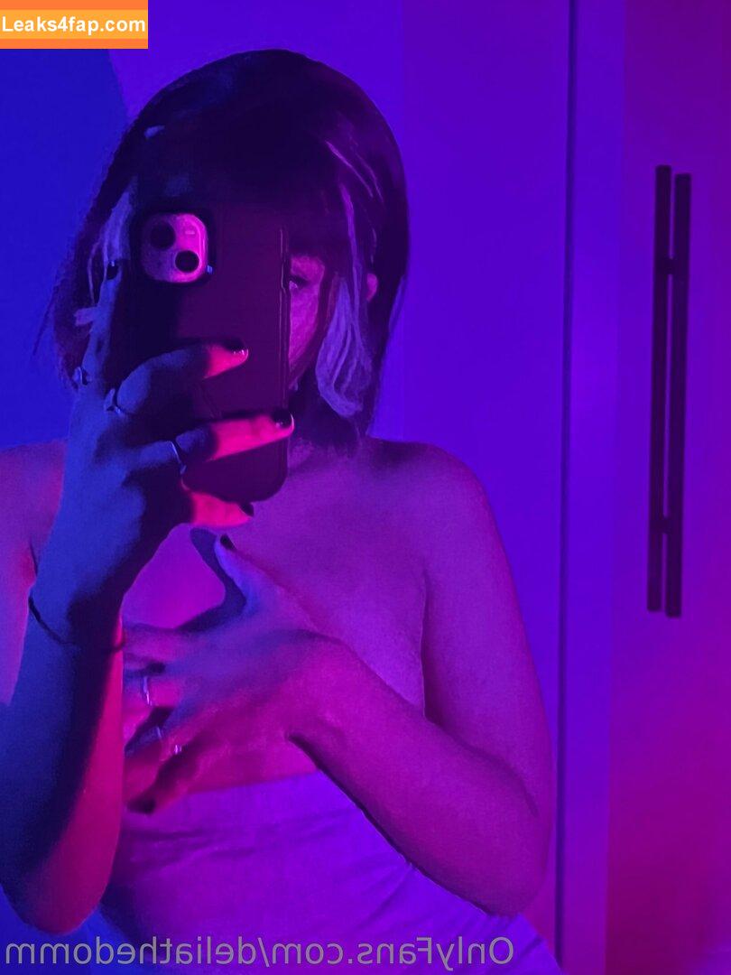 deliathedomm /  leaked photo photo #0011