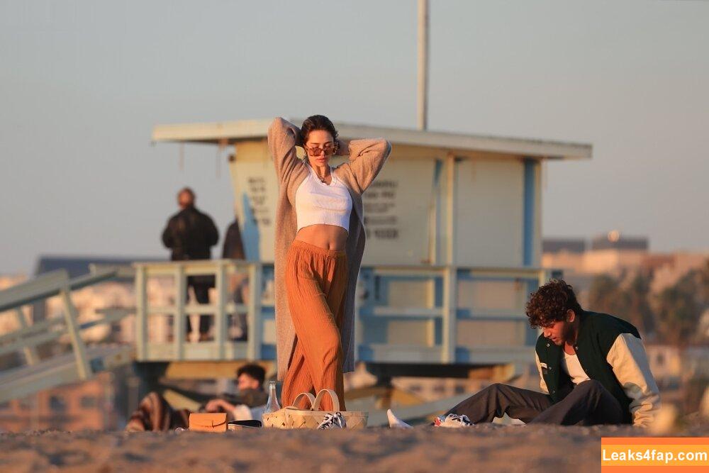Delilah Hamlin /  leaked photo photo #0176