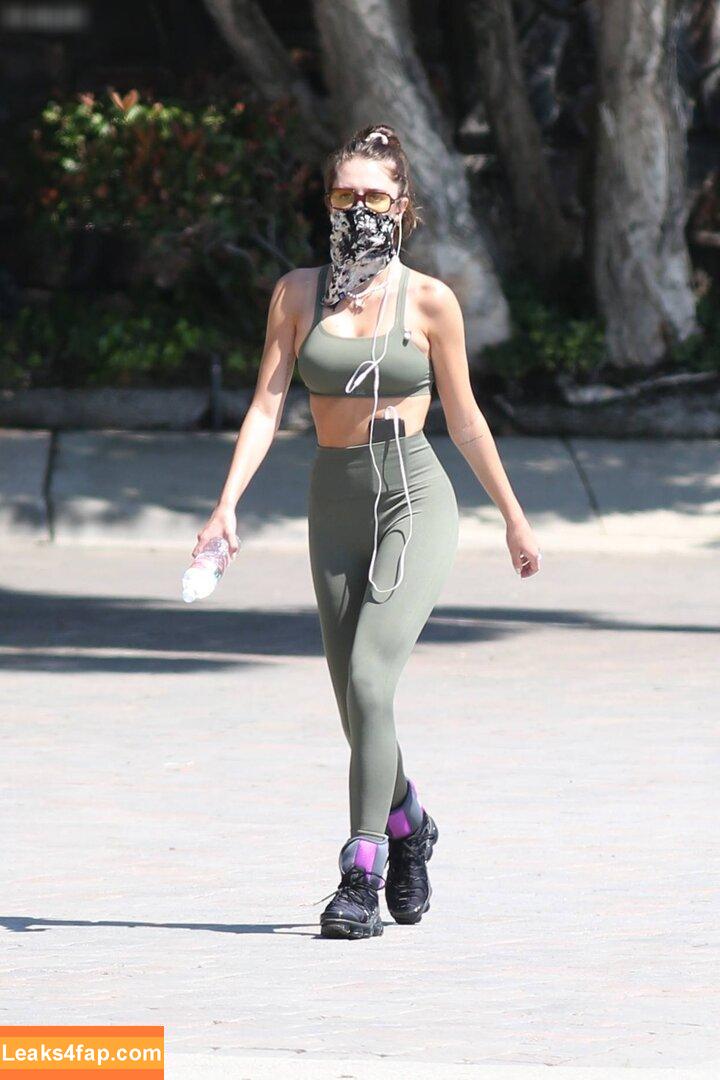 Delilah Hamlin /  leaked photo photo #0382
