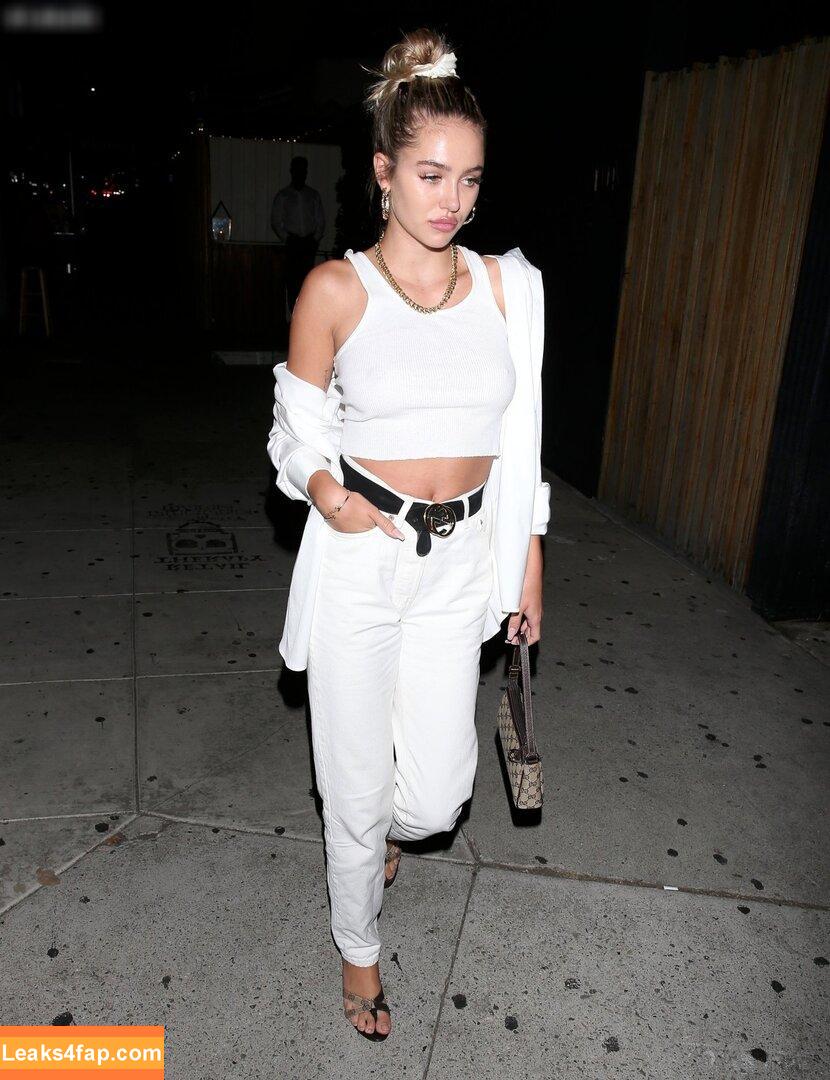 Delilah Hamlin /  leaked photo photo #0407