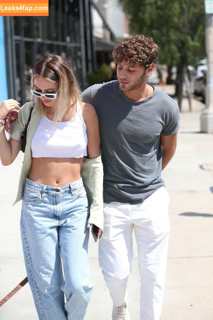 Delilah Hamlin /  leaked photo photo #0423
