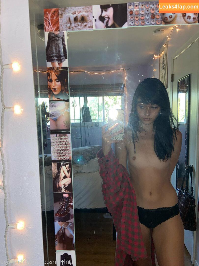 delilahraige / userdelilahraige leaked photo photo #0146