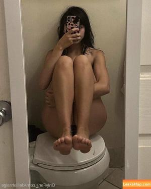 delilahraige photo #0037