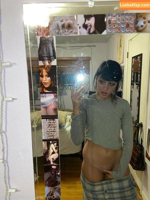 delilahraige photo #0122