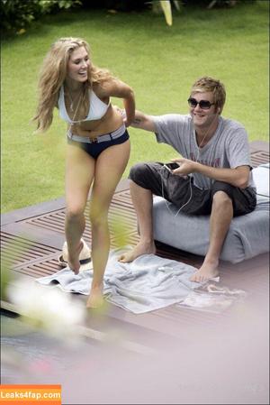 Delta Goodrem photo #0034
