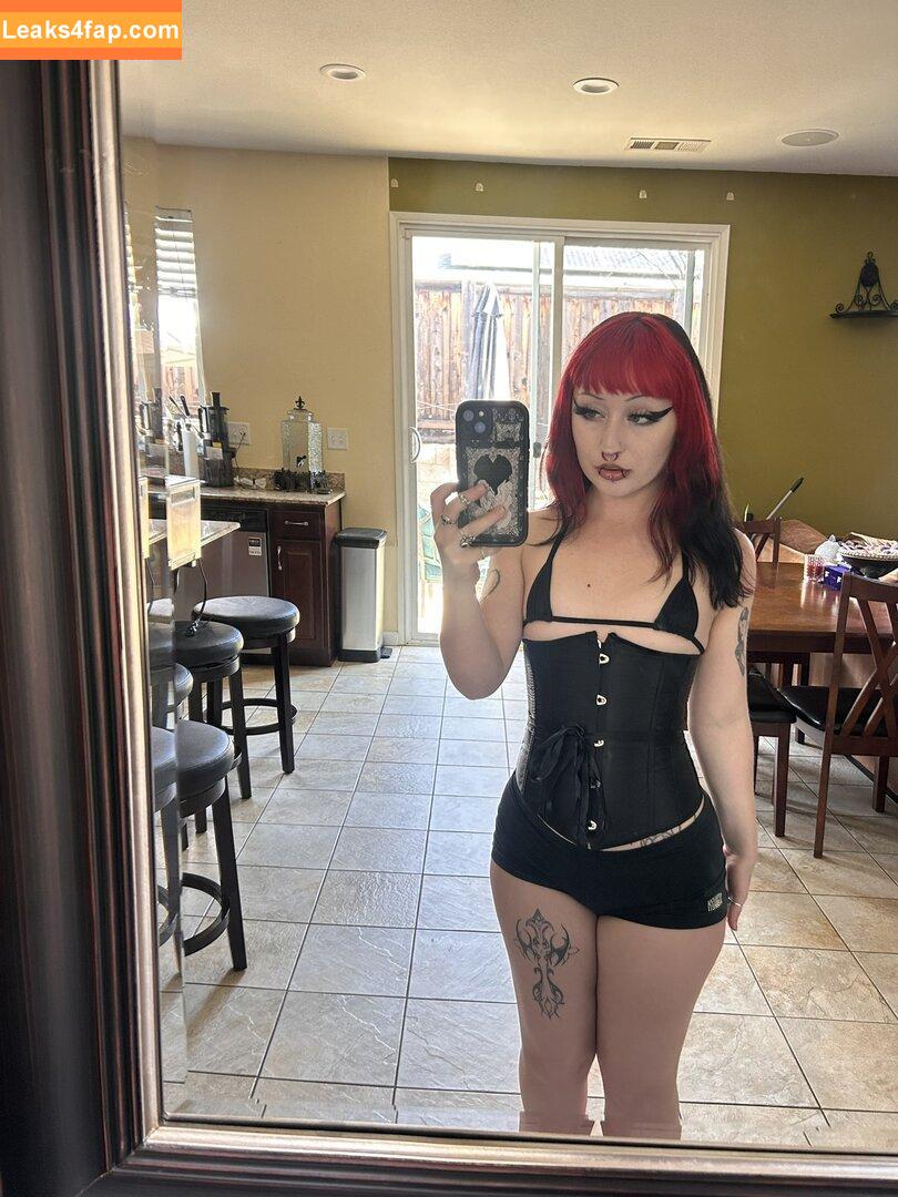delusionalslvt / _delusionalslvt / itzhannahrae / sinfulbae leaked photo photo #0005